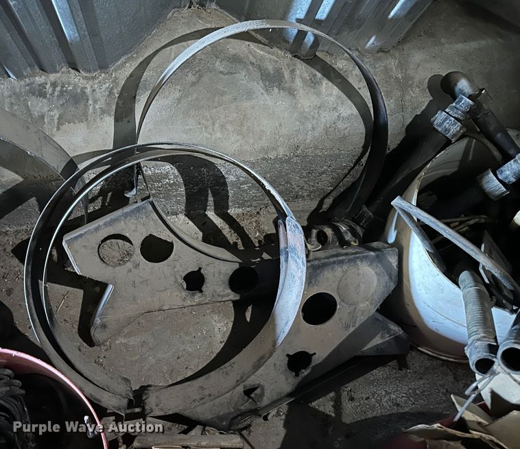 image for item NE9036 John Deere 7200  planter