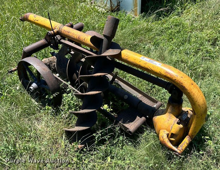 image for item NE9037 Danuser  post hole auger