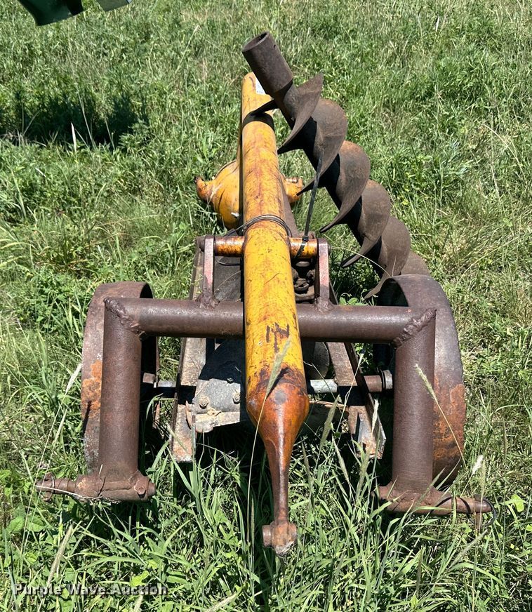 image for item NE9037 Danuser  post hole auger