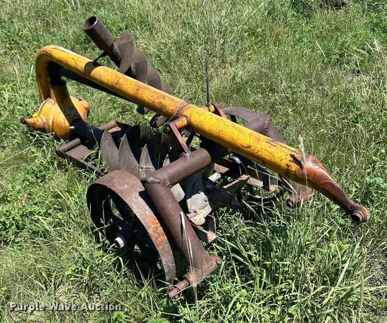 image for item NE9037 Danuser  post hole auger