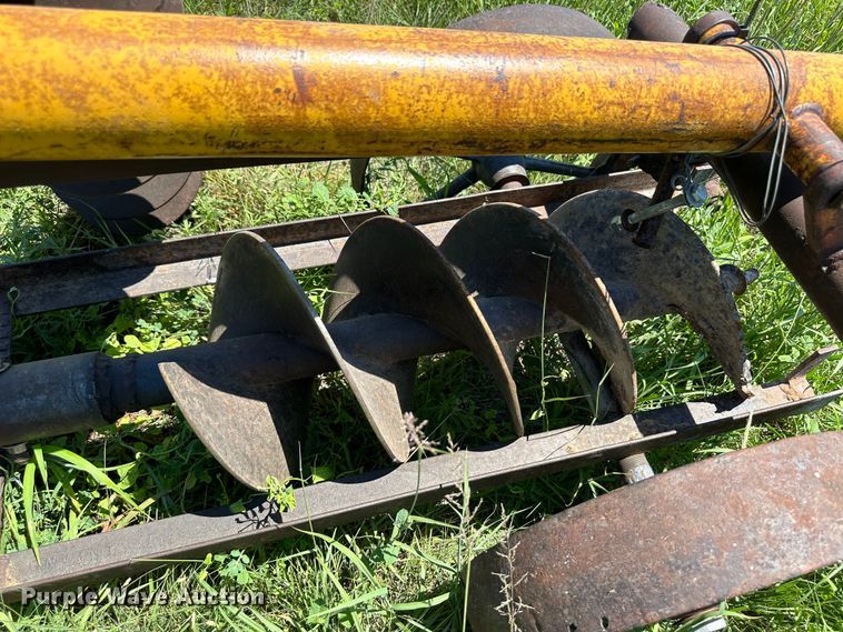image for item NE9037 Danuser  post hole auger