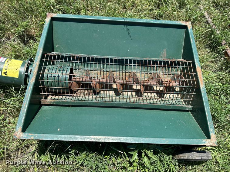 image for item NE9038 My-D Han-D  auger