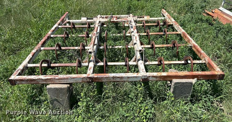 image for item NE9040 Bale accumulator grapple