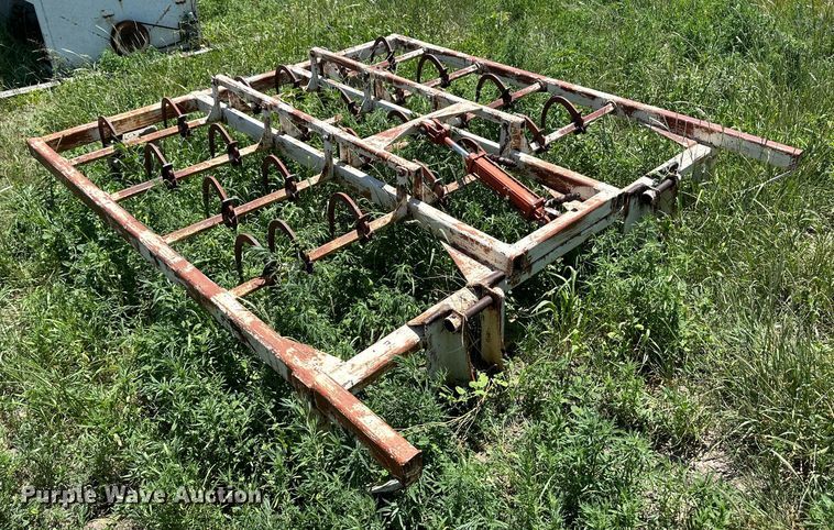 image for item NE9040 Bale accumulator grapple