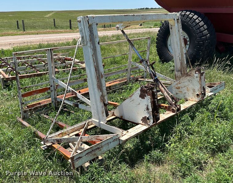 image for item NE9041 Bale stacker