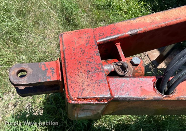 image for item NE9042 Unverferth GC70  grain cart