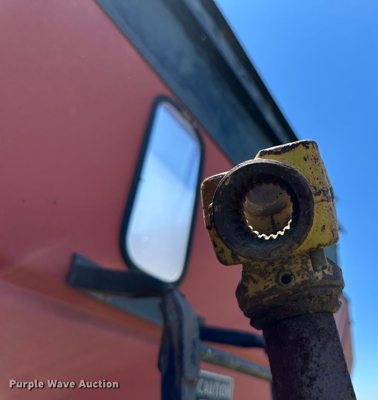 image for item NE9042 Unverferth GC70  grain cart