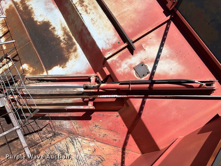 image for item NE9042 Unverferth GC70  grain cart