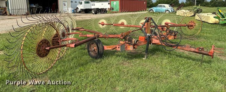 image for item OC9040 Tonutti  hay rake