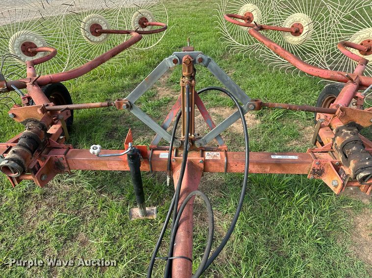 image for item OC9040 Tonutti  hay rake