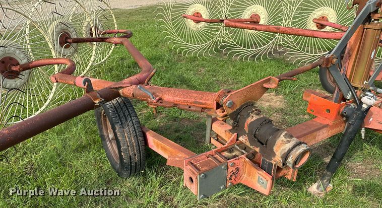 image for item OC9040 Tonutti  hay rake