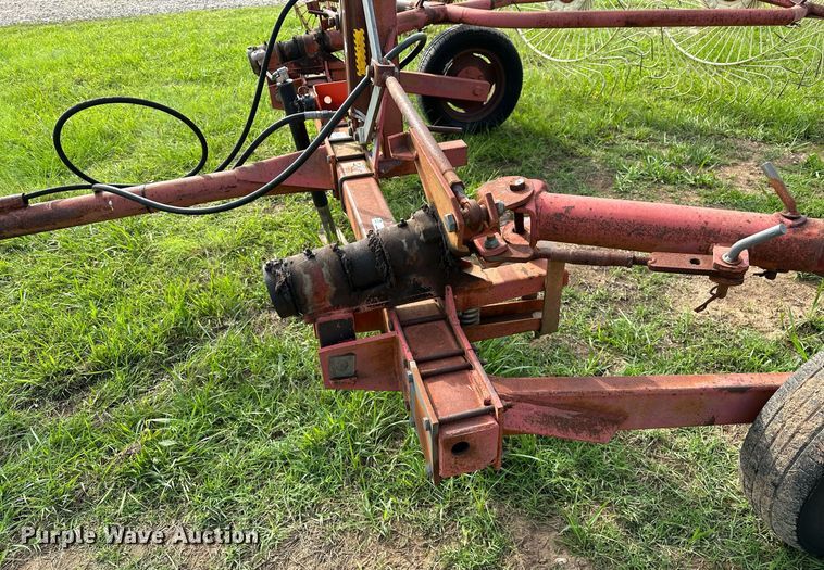 image for item OC9040 Tonutti  hay rake