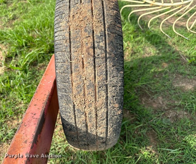 image for item OC9040 Tonutti  hay rake