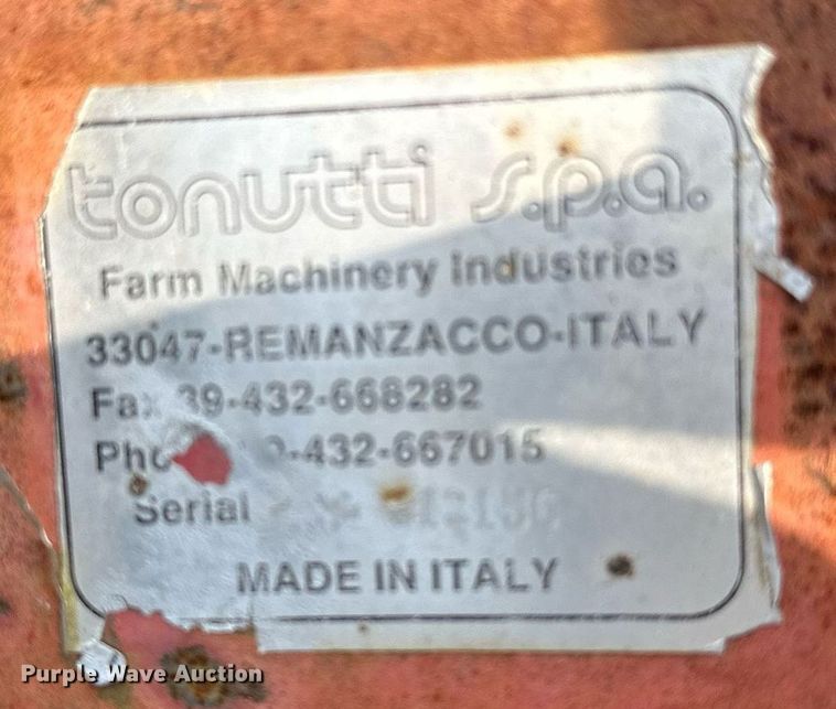 image for item OC9040 Tonutti  hay rake