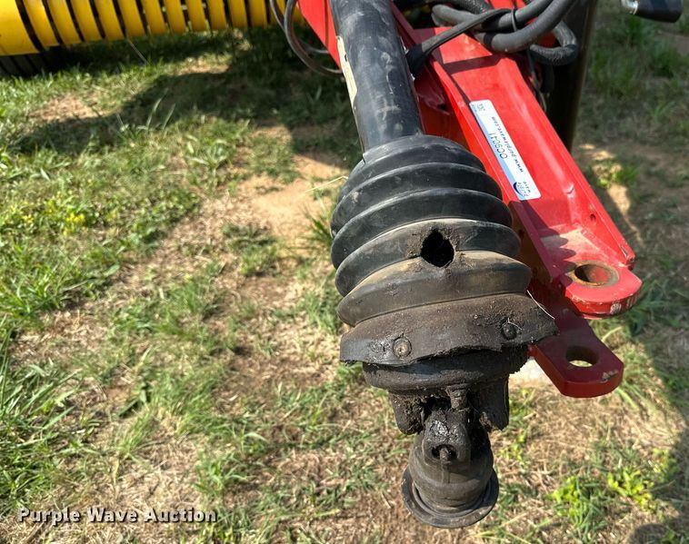 image for item OC9041 New Holland BR7060  round baler