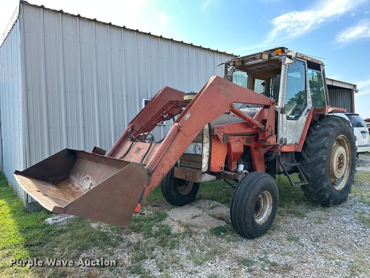 image for item OC9080 1983 Massey Ferguson 690  tractor