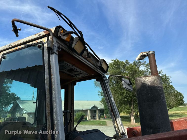 image for item OC9080 1983 Massey Ferguson 690  tractor