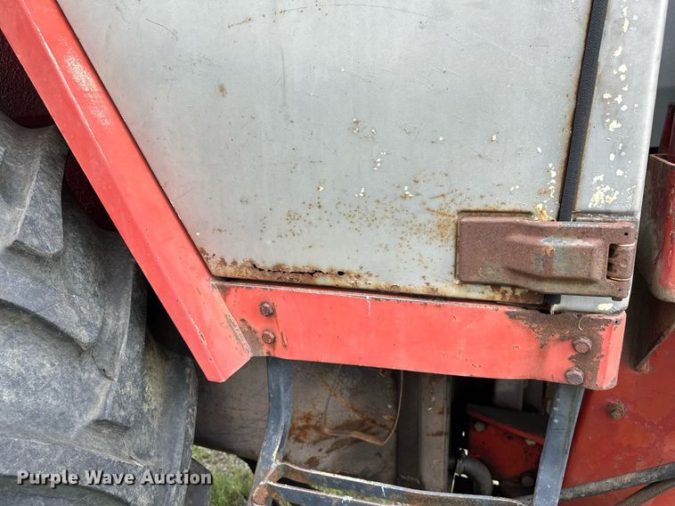 image for item OC9080 1983 Massey Ferguson 690  tractor