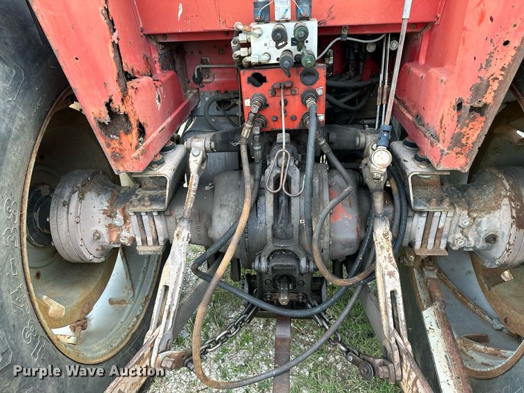 image for item OC9080 1983 Massey Ferguson 690  tractor