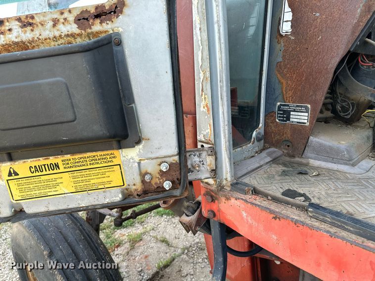 image for item OC9080 1983 Massey Ferguson 690  tractor