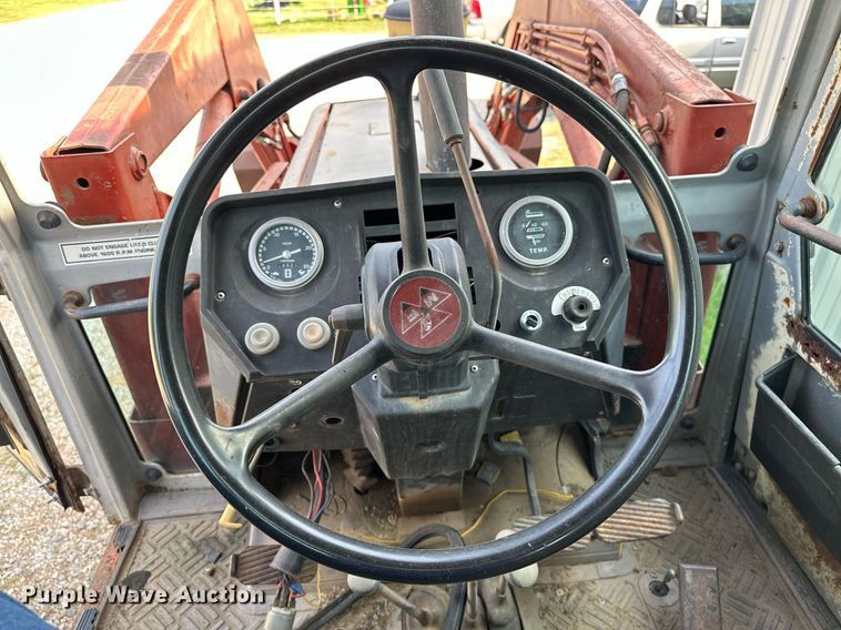 image for item OC9080 1983 Massey Ferguson 690  tractor