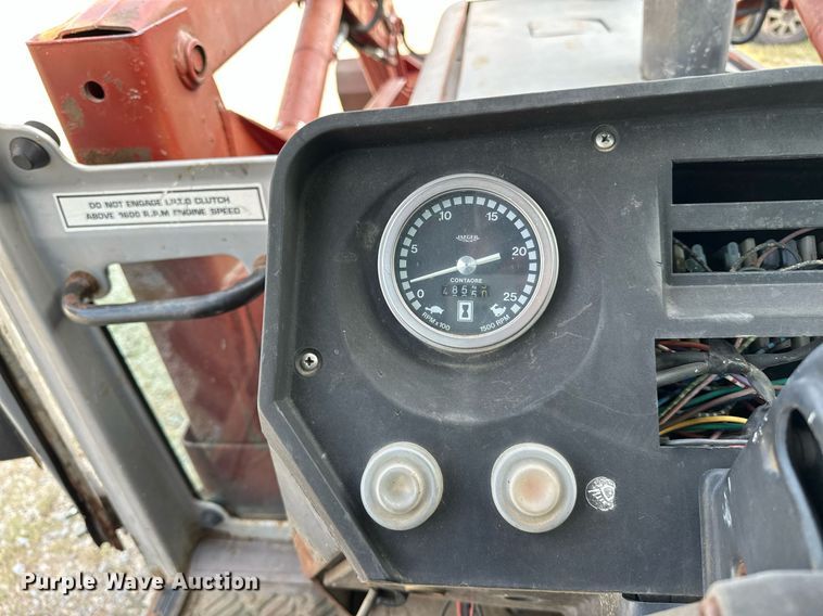 image for item OC9080 1983 Massey Ferguson 690  tractor