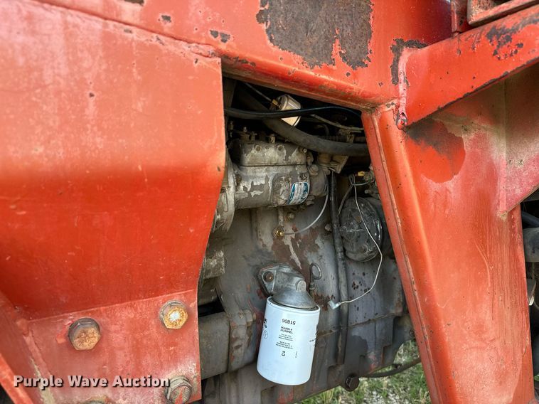 image for item OC9080 1983 Massey Ferguson 690  tractor