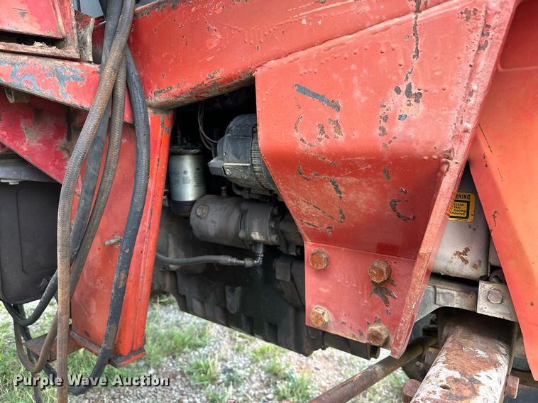 image for item OC9080 1983 Massey Ferguson 690  tractor