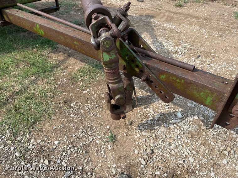 image for item OC9081 John Deere 214  small square baler