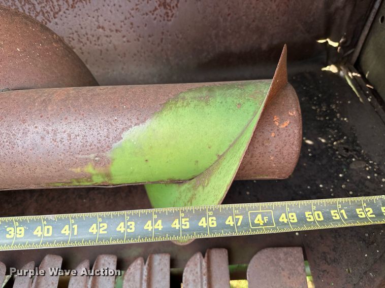 image for item OC9081 John Deere 214  small square baler