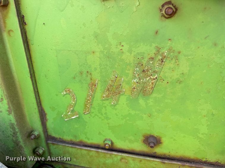 image for item OC9081 John Deere 214  small square baler