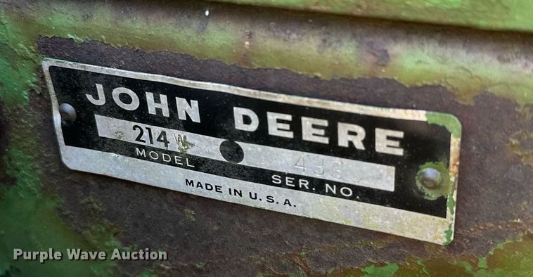 image for item OC9081 John Deere 214  small square baler