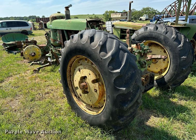 image for item OC9083 (2) John Deere tractors