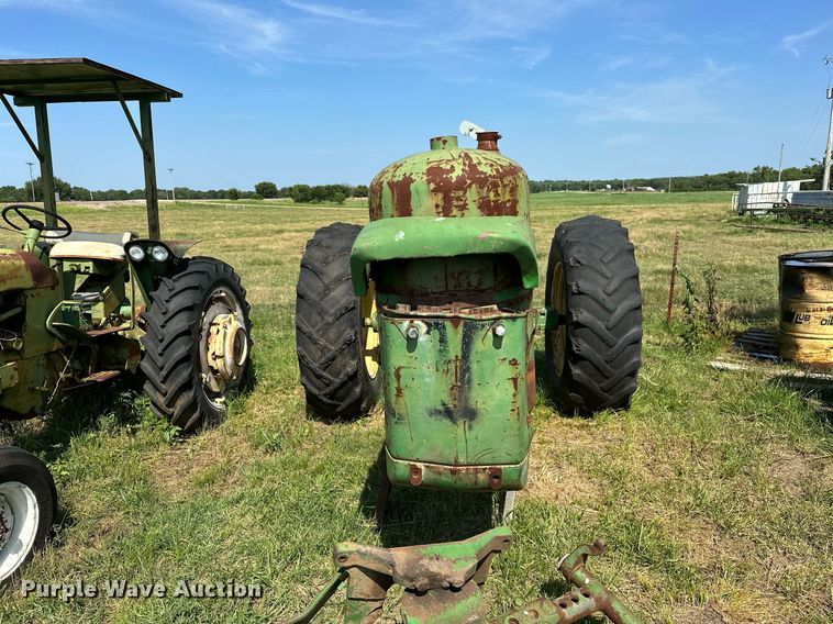 image for item OC9083 (2) John Deere tractors