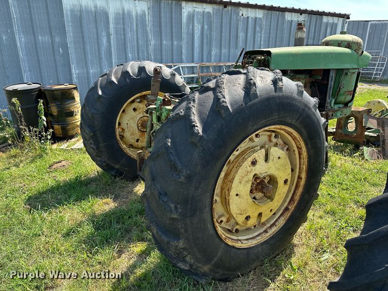 image for item OC9083 (2) John Deere tractors
