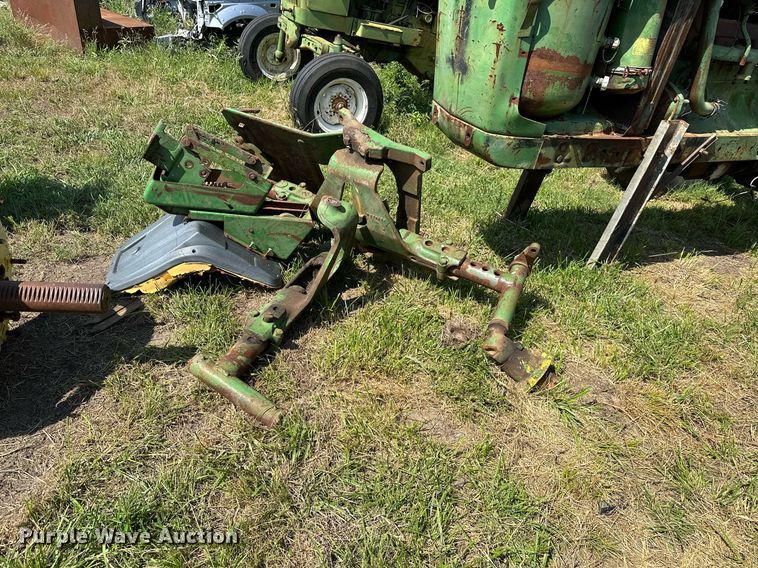 image for item OC9083 (2) John Deere tractors