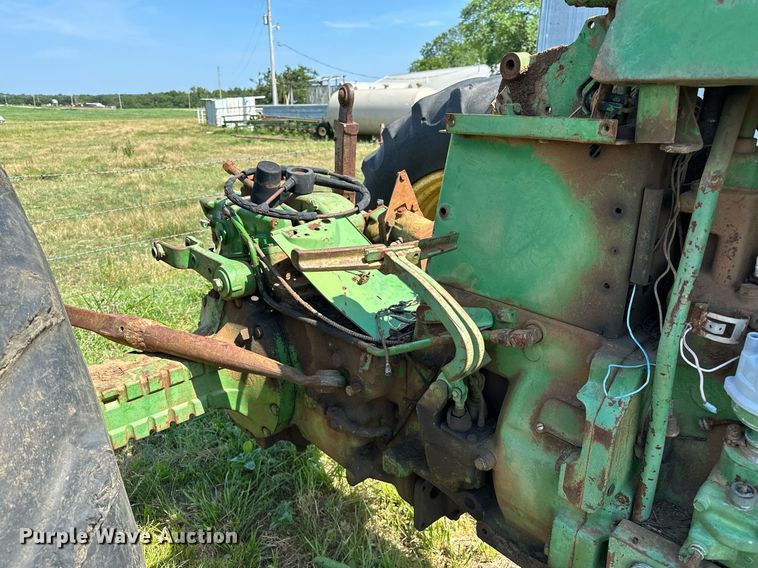 image for item OC9083 (2) John Deere tractors