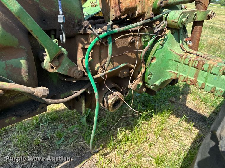 image for item OC9083 (2) John Deere tractors