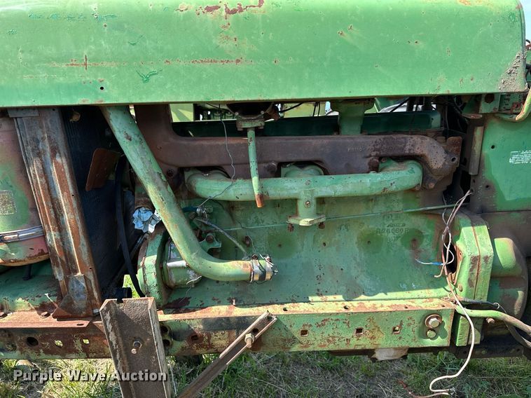 image for item OC9083 (2) John Deere tractors