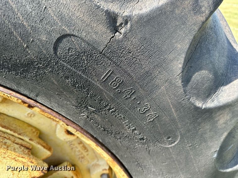 image for item OC9083 (2) John Deere tractors