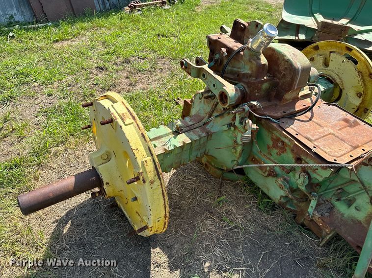 image for item OC9083 (2) John Deere tractors