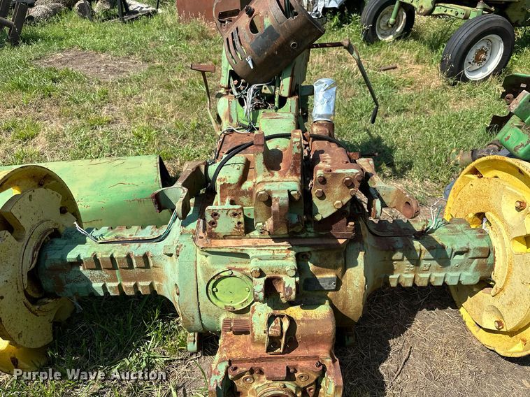 image for item OC9083 (2) John Deere tractors