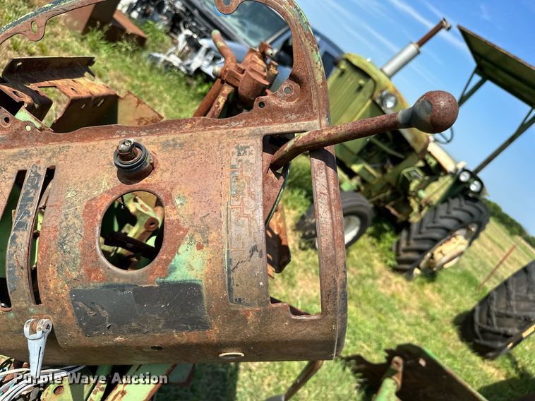 image for item OC9083 (2) John Deere tractors