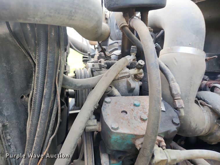 image for item OK9550 1988 Ford L8000  feed delivery truck