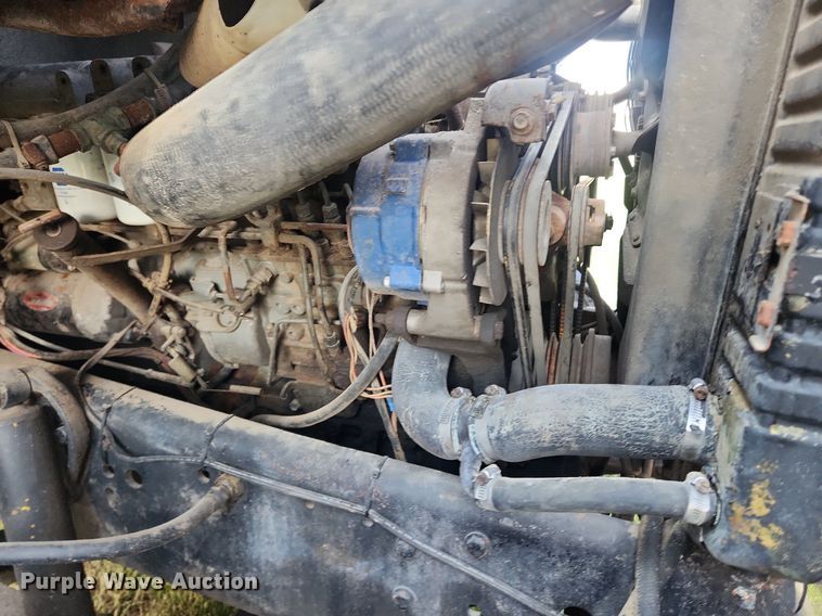 image for item OK9550 1988 Ford L8000  feed delivery truck