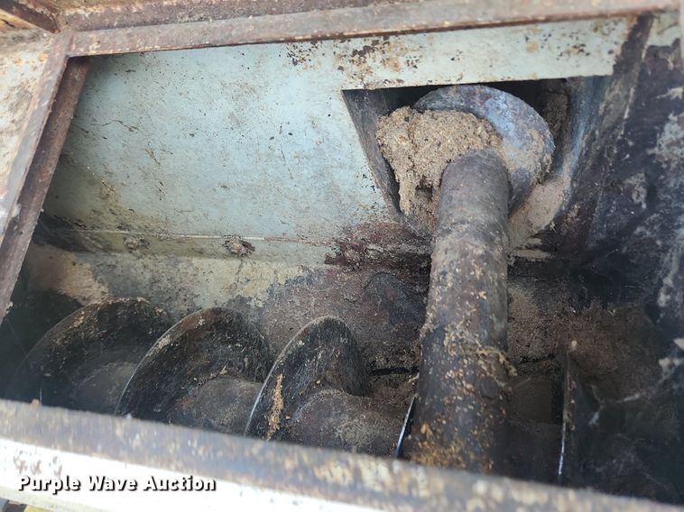 image for item OK9550 1988 Ford L8000  feed delivery truck