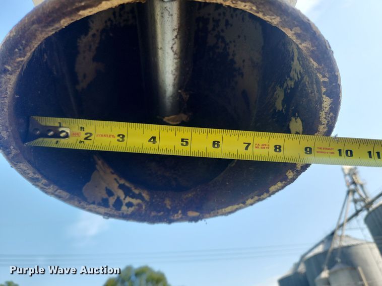 image for item OK9550 1988 Ford L8000  feed delivery truck