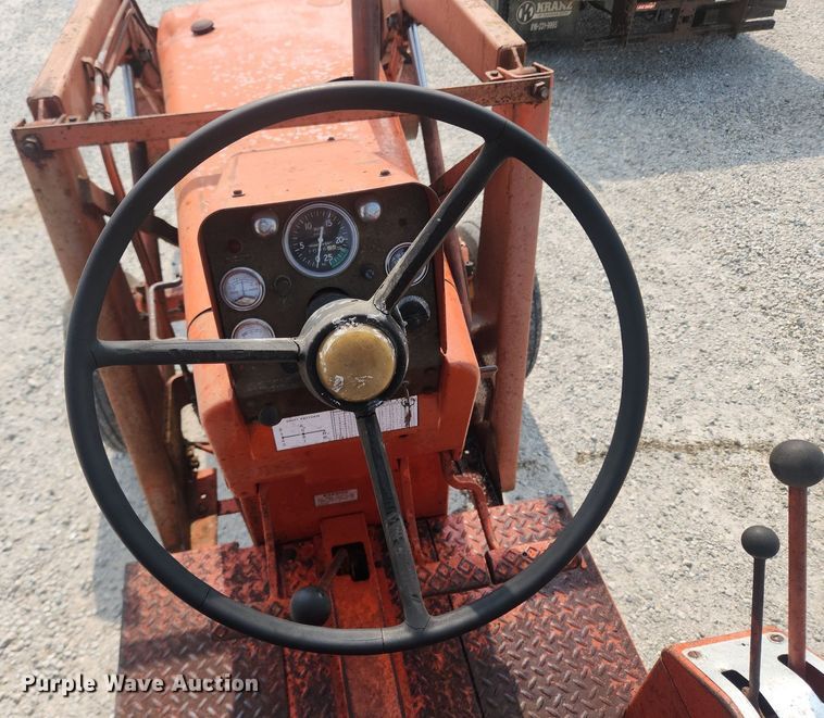 image for item OK9558 1968 Allis Chalmers One-Ninety XT  tractor