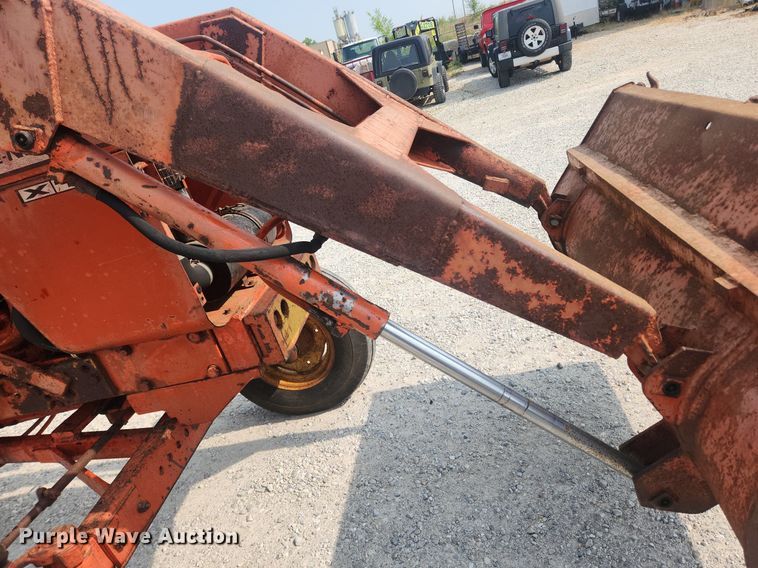 image for item OK9558 1968 Allis Chalmers One-Ninety XT  tractor