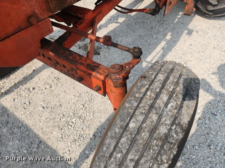 image for item OK9558 1968 Allis Chalmers One-Ninety XT  tractor